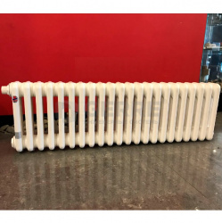 Радиатор стальной трубчатый Irsap TESI, высота 365, 3 трубки, 36 секций, подключение Т30, цвет белый (новый арт. RR303653601A430N) 