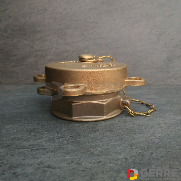 Крышка горловин топливных емкостей 2"*2 1/2",для горловин с коническим уплотнением Oventrop