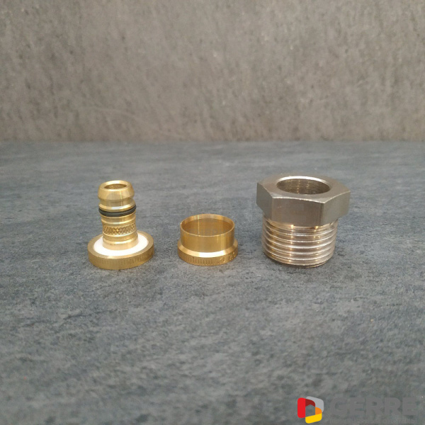 Cofit S присоединительный набор для ВР 1/2", 16x2мм x G 1/2"НР Фитинги для труб Copipe Oventrop